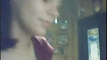 Rachael Cavalli Blowjob સાથે ટીખળ કરનારાઓને સેકસી પીચર વીડીયો સજા કરે છે